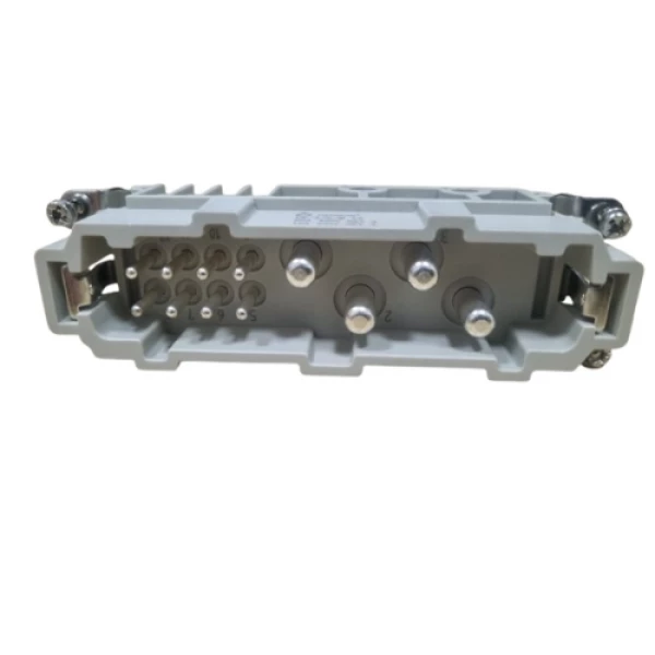INSERTO MISTO MACHO 4/8 POLOS 80A DK4/8